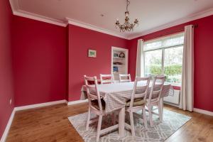 Auld Burn Road - No 2