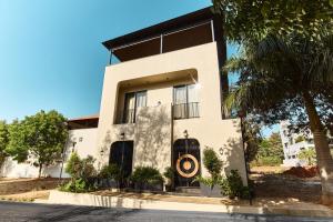 Hill Chalet Pool Villa - Nandi Hills