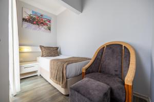 Roseira Beach Resort