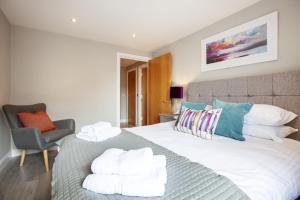 City Centre One bedroom apartment with private balcony