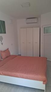 Baby friendly 2 rooms apartment
