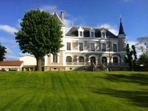 Eclosion Château Hôtel & Restaurant - Leymieux