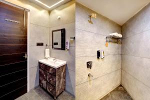 Natures Vibe Stays 4 BHK Luxury Villa Nainital