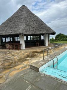 Mbuyu Sea Breeze Villas