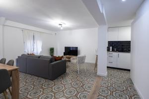 En Corts by Concept Flats