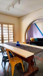 A2R ACOMODAÇÕES - Apto no centro as margens do Rio - 1 a 10 Hóspedes