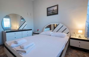 Villa Mare Vista by RentalsPro - Nea Potidaia Halkdiki