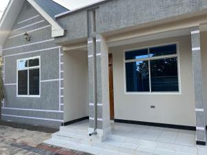 Zanzibar Apartment 1