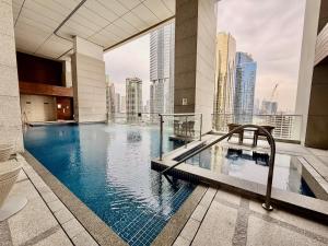 Bonnington, Jumeirah Lakes Towers - Mint Stay