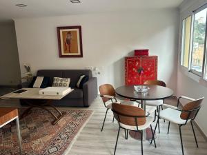Cozy flat Steps from Monte Carlo Tennis & Beach
