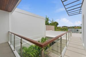 Berawa 2BR Villa Private Pool & Scenic Rooftop