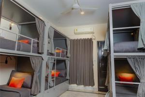 Loop by Zolo Baani Square, Gurugram