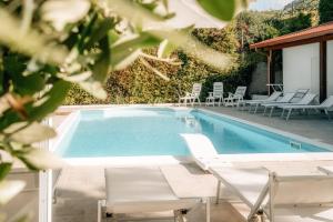 CAPOVILLAS - Panoramic Villa Anna with private pool and sea view