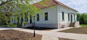 Nagy-Besenyei Kúria Panzió