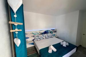 Casa Azul Soleada Cala en Porter