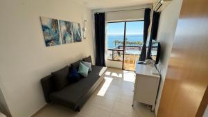 Prueba Diseño y confort en Fuengirola Piscina playa