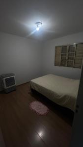 Room 10 min from the Speedway MotoGP Garage