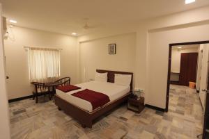 Hotel Rayas