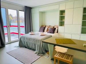 Modern Living, Luxe Studio Zurich