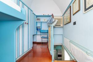 JOIVY Charming 2-Bedroom Apartment with Sea View Terrace in Portofino