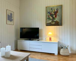 Charming And Authentic Summer House On Odden