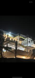 Uthandi beach front