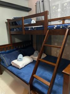 R and RMI CONDOTEL