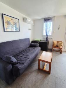 Les cigales de la mer Place de la libération