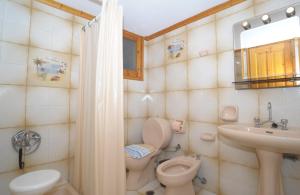 Baracunda Seaview Apartments with private Hot Tub by Konnect