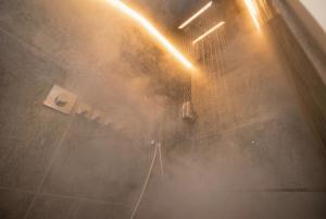 Suite Luxe Eden - Hammam Privé et Cinéma Immersif - Expérience unique