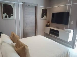 Excellent apartment for your stay in Torre Sky 01