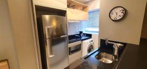 3301 Studio Premium - Universe Life Square