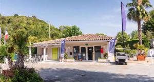 camping cagne sur mer