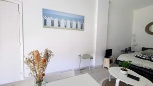 WeHost PROM- Jardin & Mer -Cœur Promenade des Anglais-2 personnes 1 canapé-lit