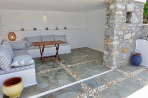 Villa B - Kamari Village