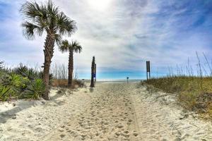Coastal Sun and Poolside Fun Myrtle Beach Condo!