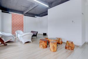 Townhouse Oak near The Park Mall Solo formerly DNawasena Guest House