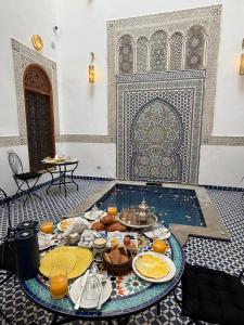 Riad Mira