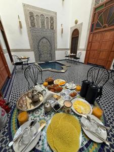 Riad Mira