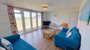 A02 Mermaids Nest A2, Riviere Towans