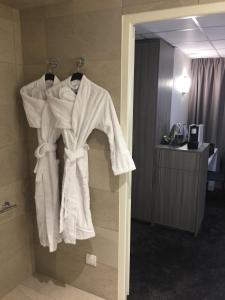 Hotels Hotel Saphir Lyon : photos des chambres