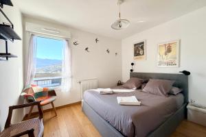 Comfortable T3 with terrace and garage!