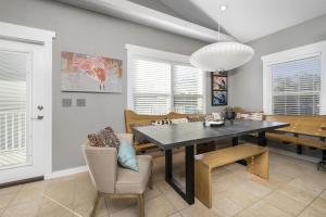 Snapper Cove - Close to Everything w Pool Access!