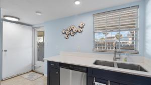 Sea Spray - Premium Location Downtown, Gulf Views!