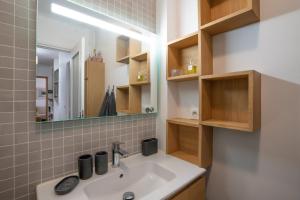 LEscapade - T2 lumineux proche Métro 1 et RER A