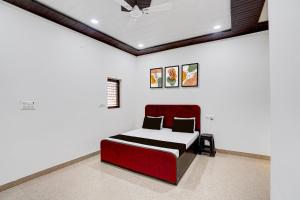 Hotel O Shri Gauri Shankar Dham