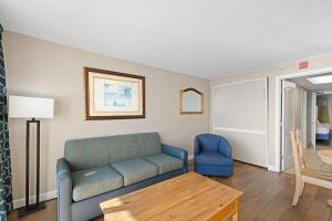 Roomy Oceanfront Ste Includes Breakfast 15th Flr