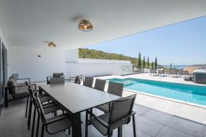 Simply Salema - Villa Praia Dourada - Ocean Villa