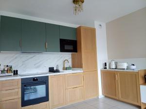 Le Casta Spacious terrace 2 min to beaches