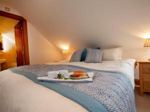 3 Bed in Chop Gate G0110